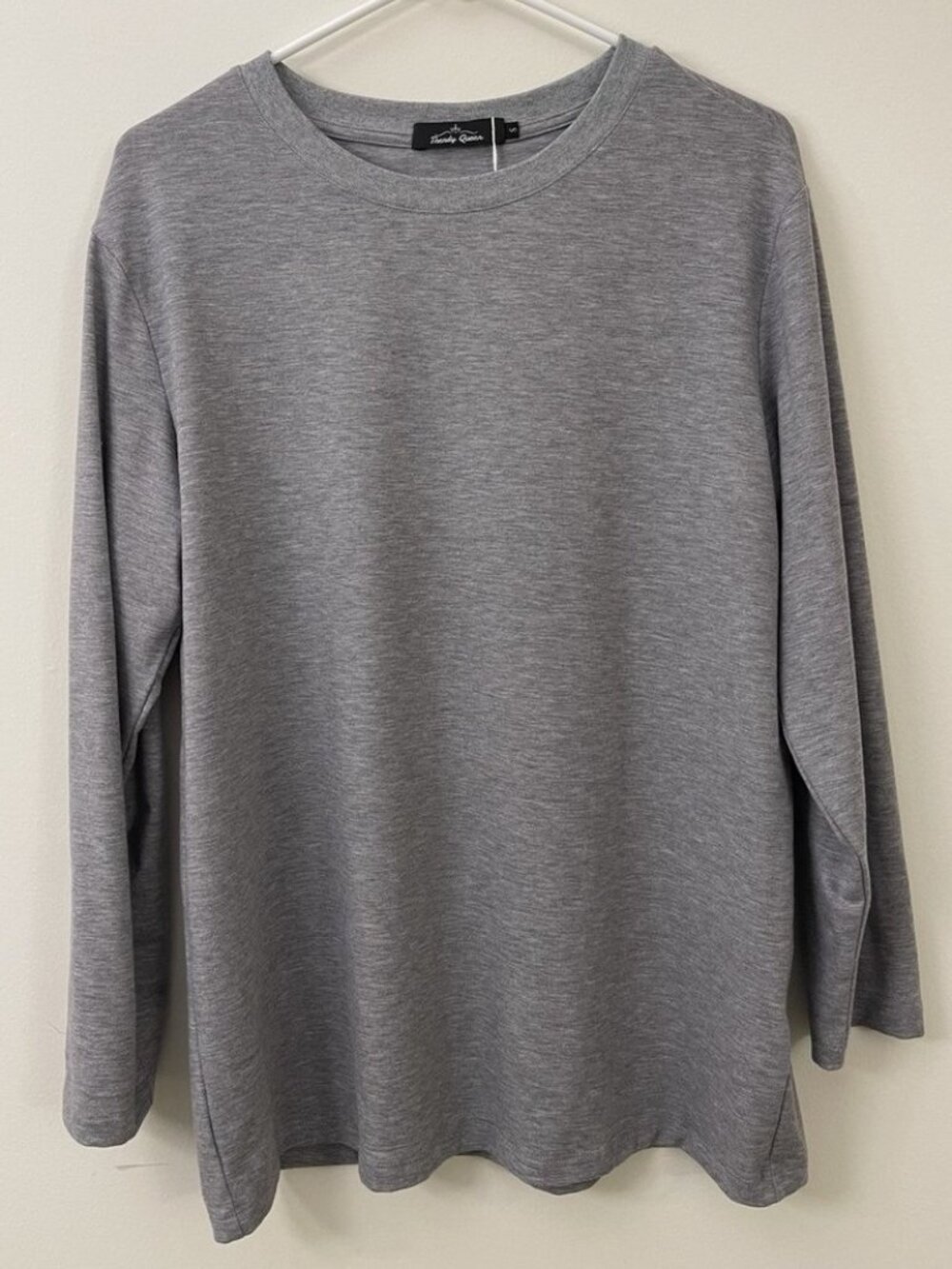 NWT Trendy Queen Gray Long Sleeve V-Neck Top Size S